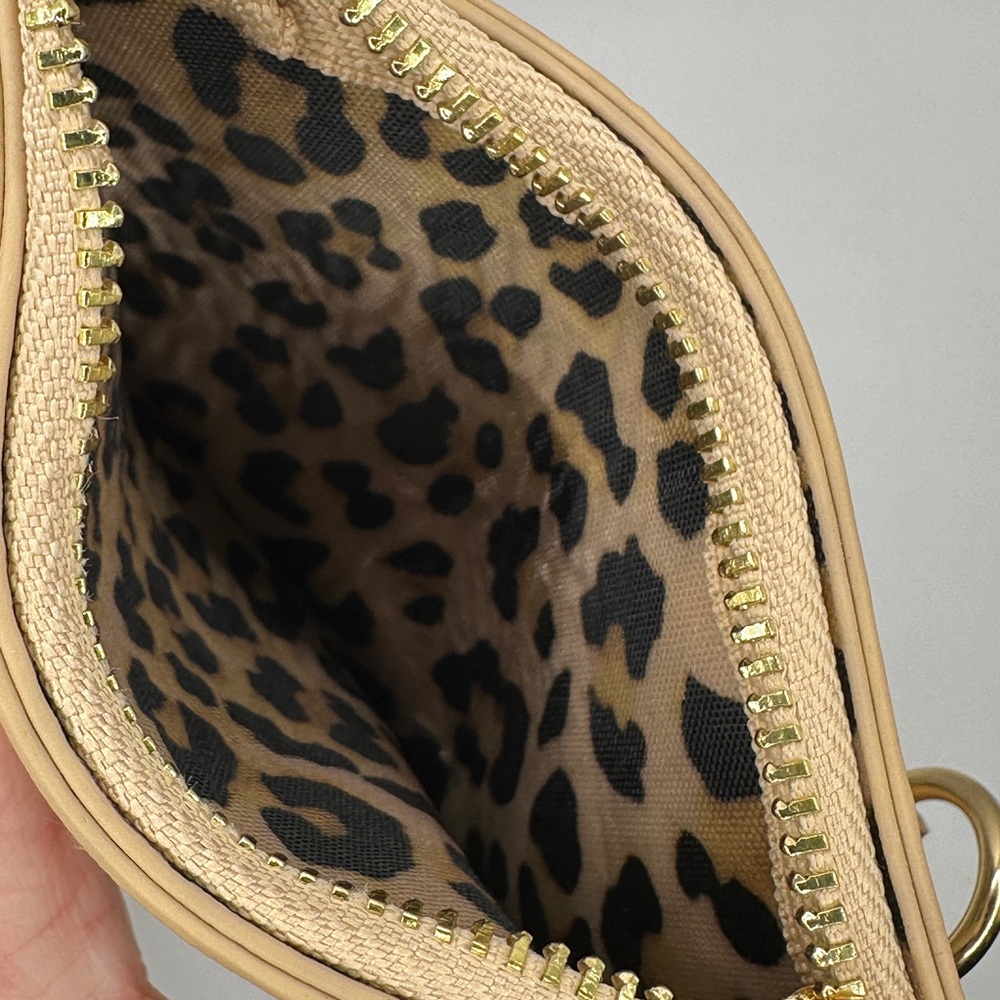 Chico’s Gold Chain Lanyard Wallet with Strap like new - Picture 6 of 6